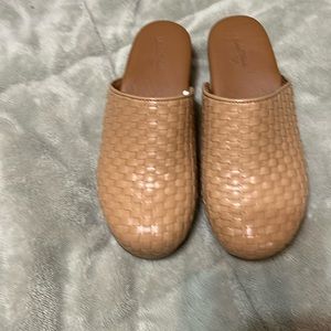Faux leather woven clogs. Size 7.5